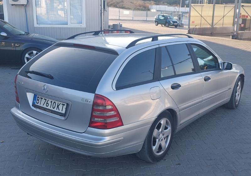 Mercedes-Benz C 200  - изображение 6