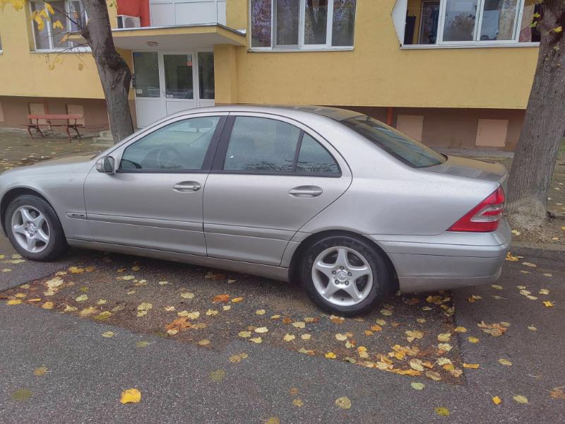 Mercedes-Benz C 200 Cdi - изображение 3