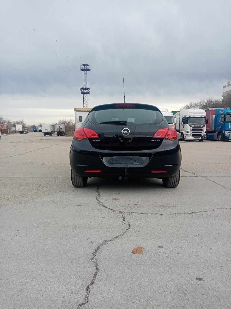 Opel Astra 1.4 - изображение 3