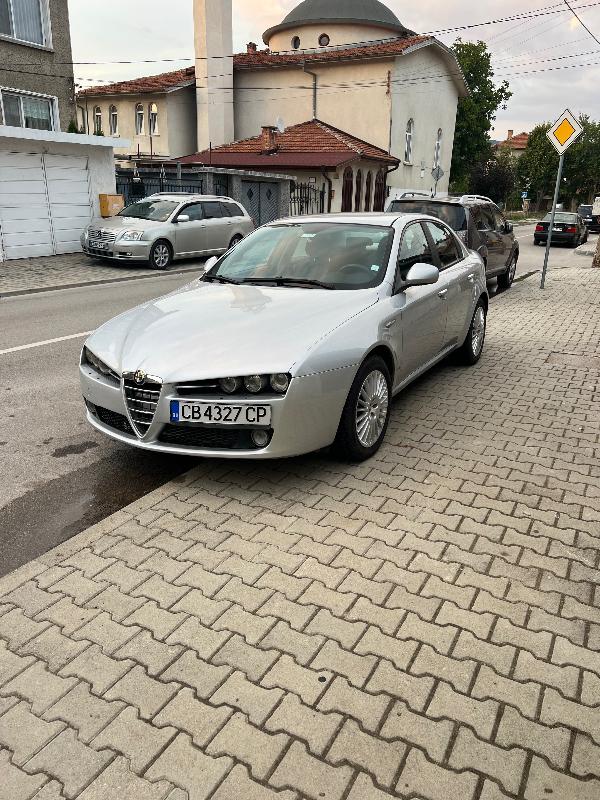 Alfa Romeo 159 1.9 JTDm - изображение 7