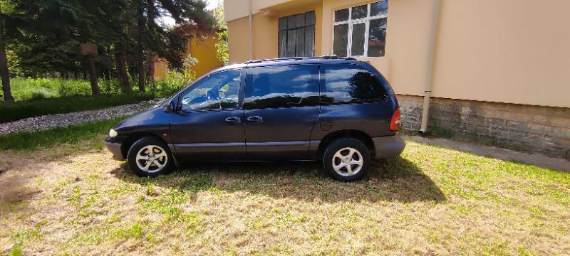 Chrysler Voyager 2.0 газ.инж - изображение 2