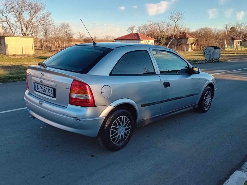 Opel Astra 1.6 - изображение 2