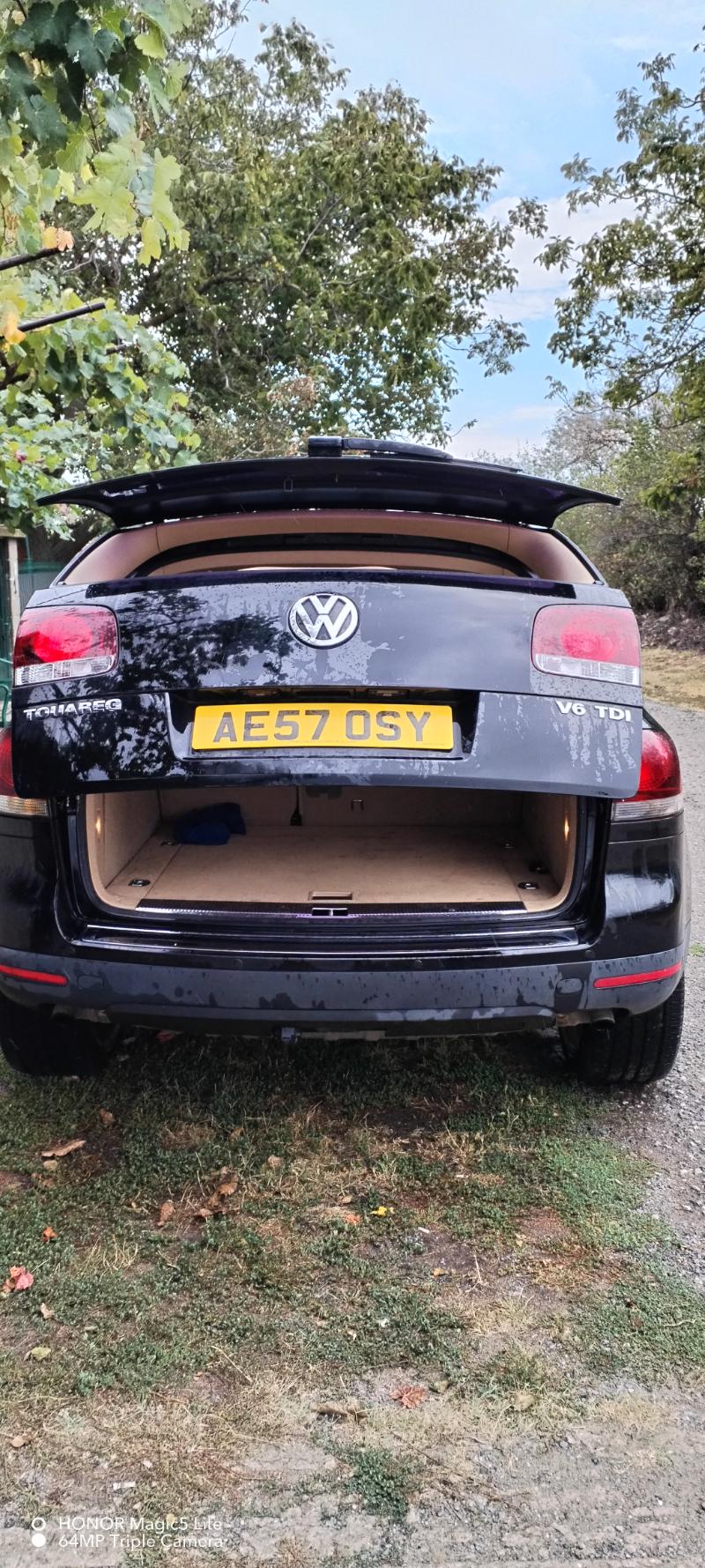 VW Touareg ,,3.0TDI - изображение 2