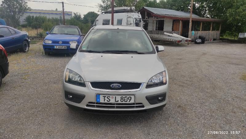 Ford Focus 1.6i - изображение 2