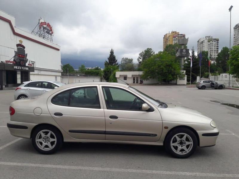 Renault Megane 1,9dti - изображение 5