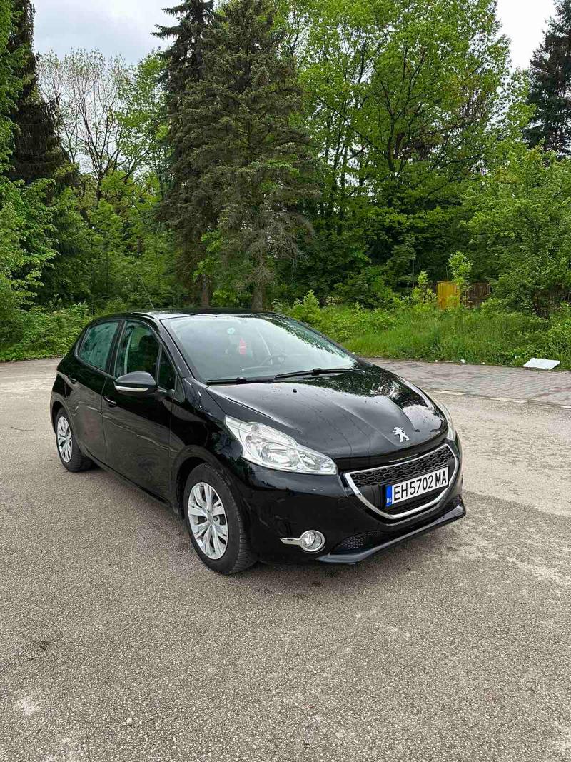 Peugeot 208 1.4 HDI - изображение 8