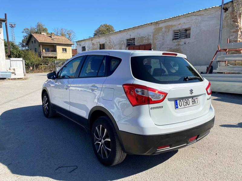 Suzuki SX4 S-Cross 1.6 - изображение 3