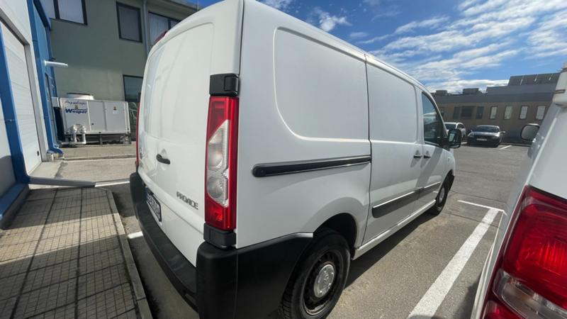 Toyota Proace 1.6D - изображение 4