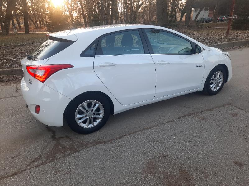 Hyundai I30 1.6 benzin blue  - изображение 2