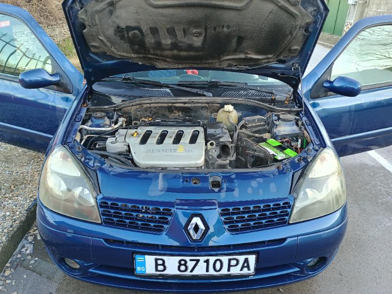 Renault Clio 1.6 16V - изображение 9