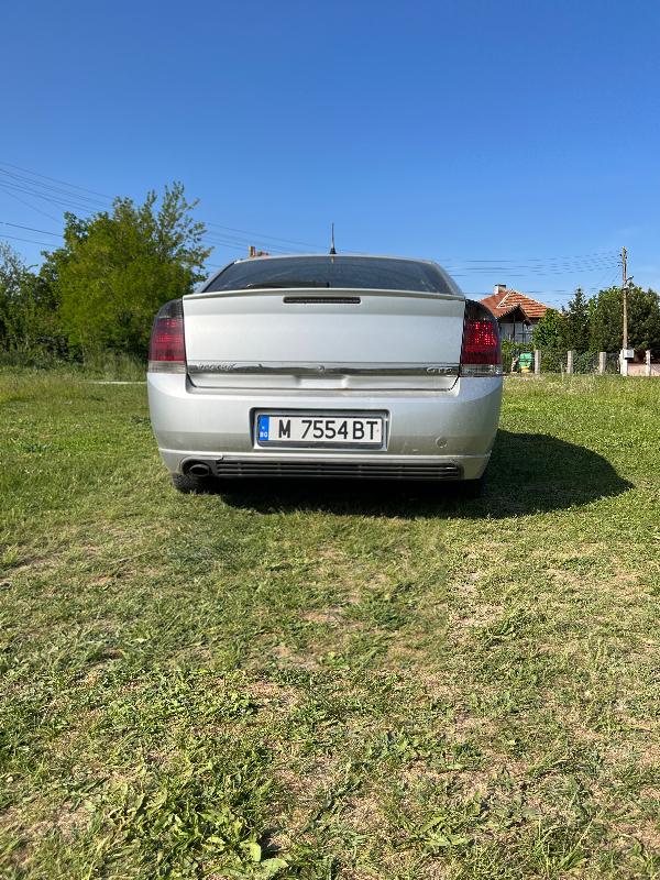 Opel Vectra 2.2 - изображение 4