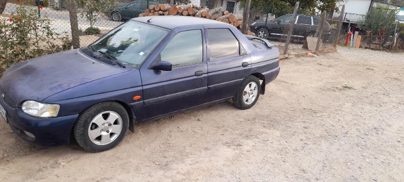 Ford Escort 1.8 TDI - изображение 2