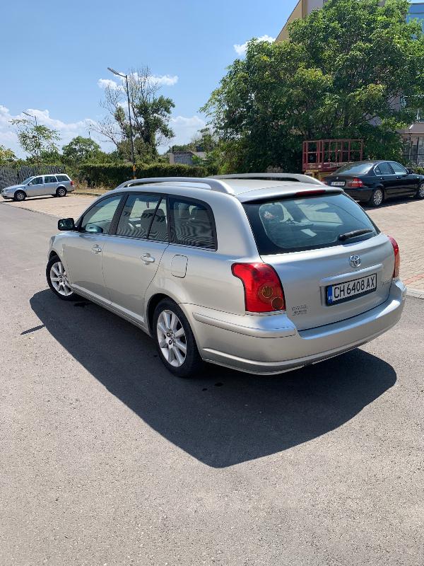 Toyota Avensis 1.8 ГАЗ - изображение 6