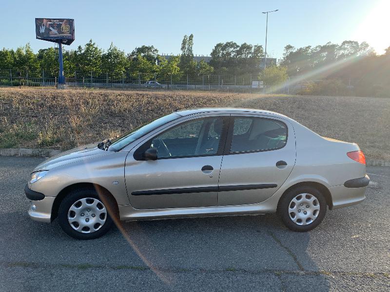 Peugeot 206 седан 1.4 бензин - изображение 6