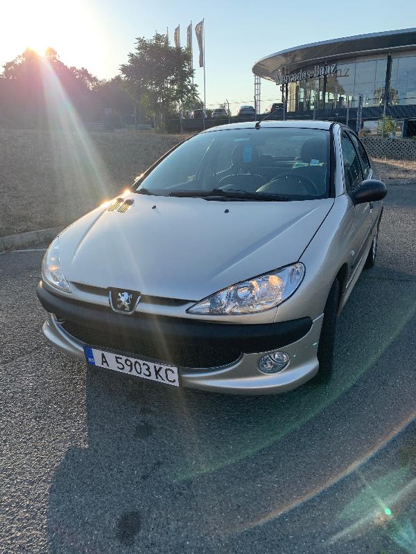 Peugeot 206 седан 1.4 бензин - изображение 3