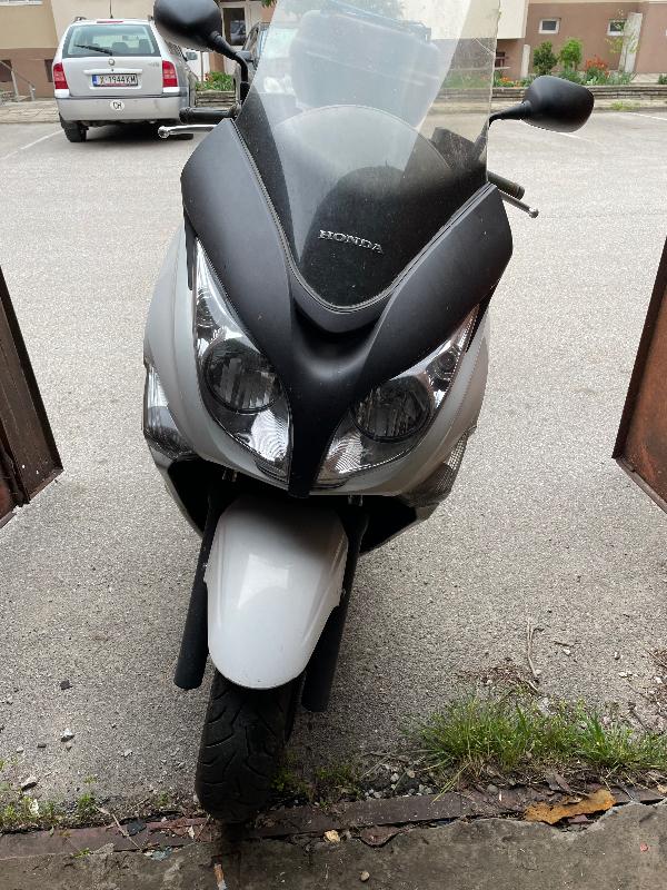 Honda Silver Wing 400 - изображение 4