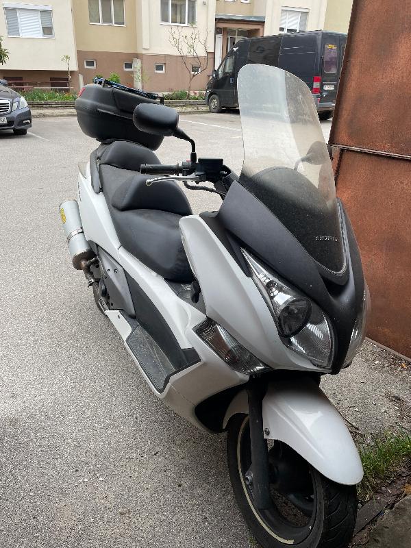 Honda Silver Wing 400 - изображение 3