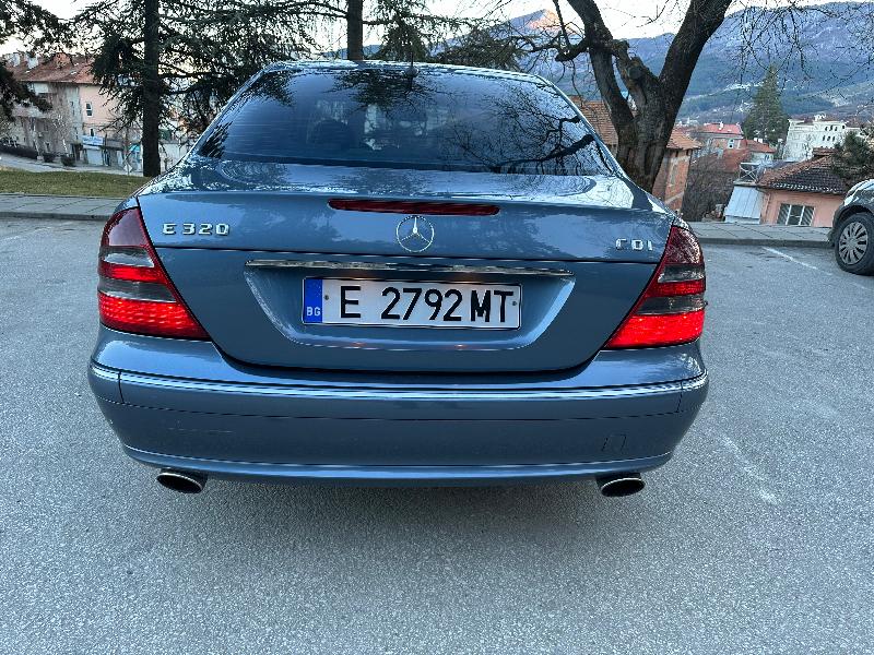 Mercedes-Benz E 320 3.2CDI - изображение 6