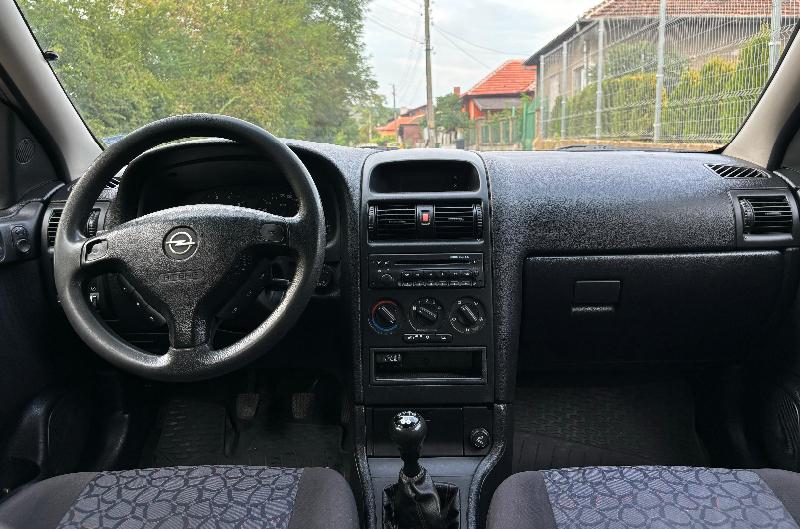 Opel Astra 1.6 - изображение 7