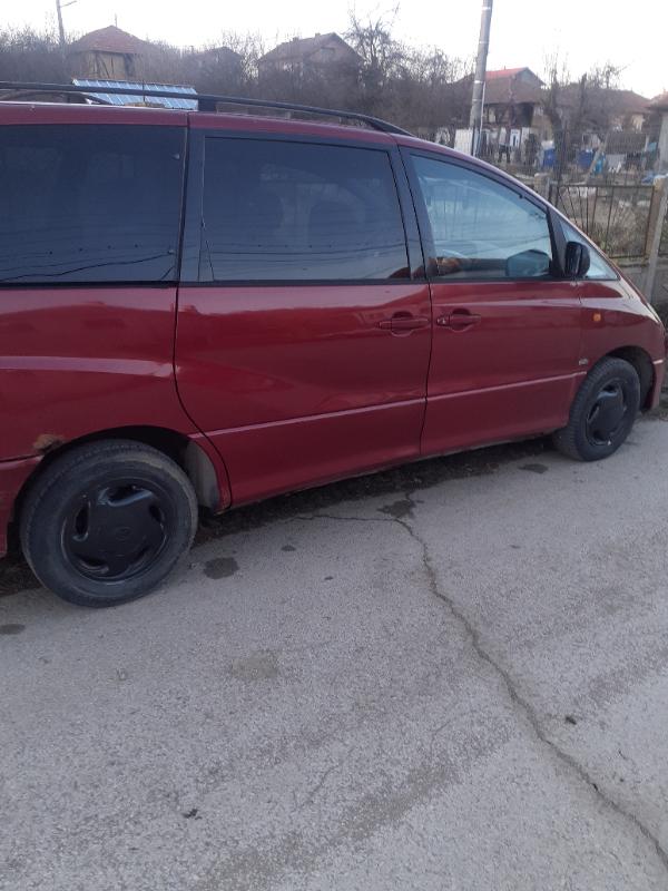 Toyota Previa 2000 - изображение 3