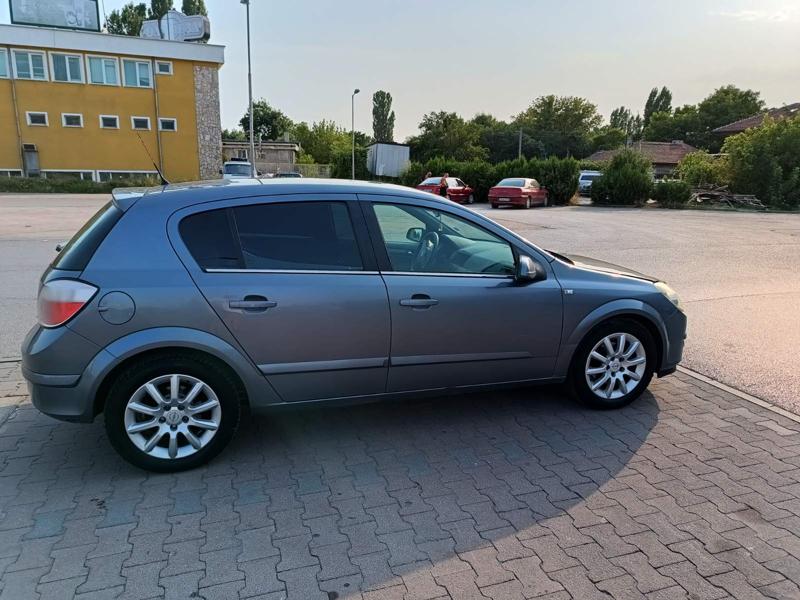 Opel Astra H - изображение 2