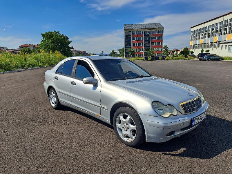 Mercedes-Benz C 200 CDI - изображение 2