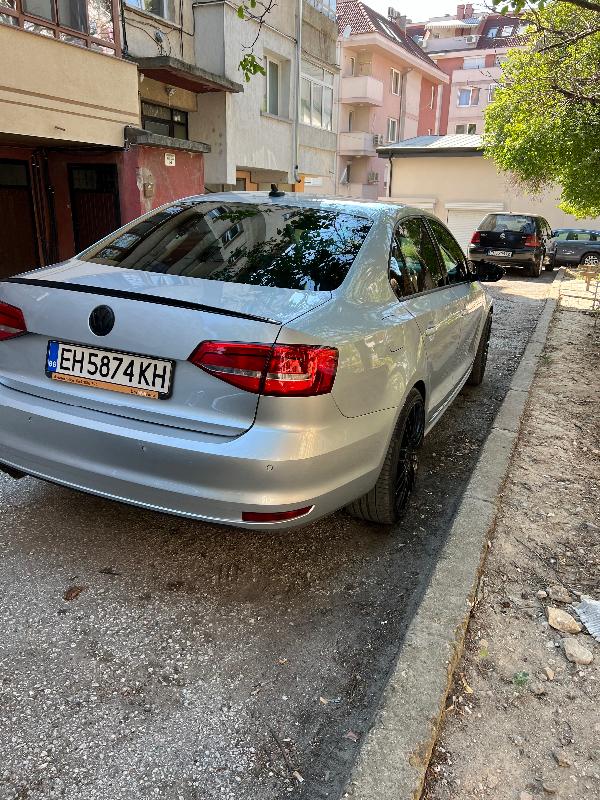 VW Jetta 2.0 tdi - изображение 8