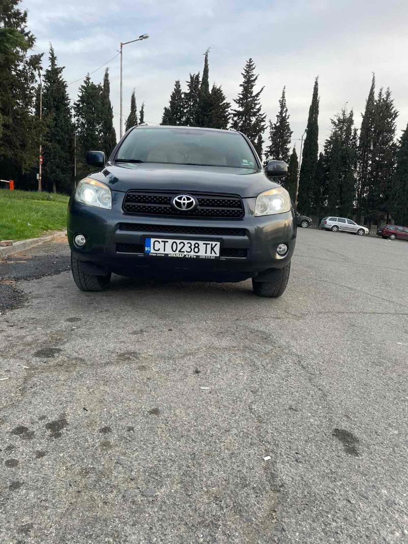 Toyota Rav4 2.2 D4D - изображение 3