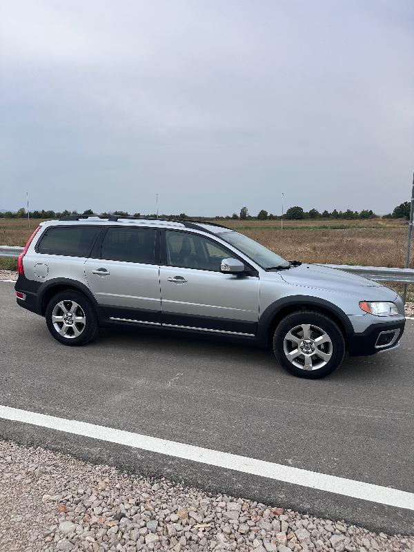 Volvo Xc70 2.4 D5 - изображение 3