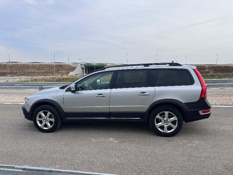 Volvo Xc70 2.4 D5 - изображение 5