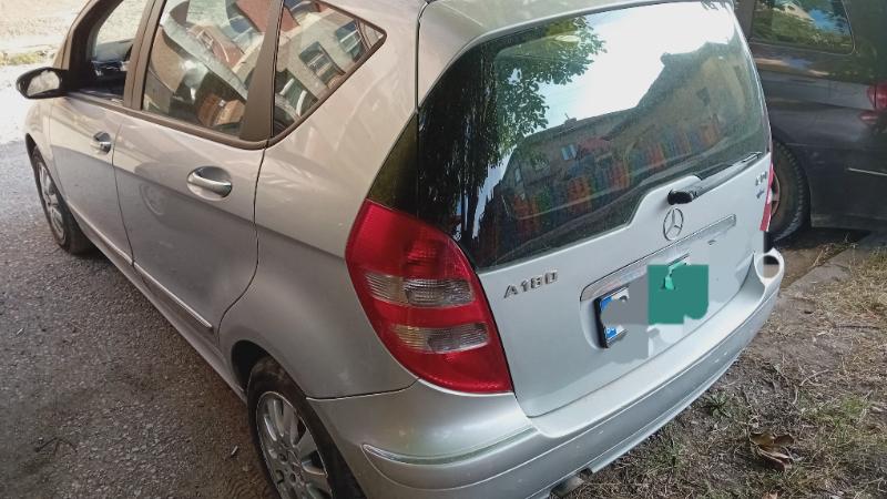 Mercedes-Benz A 180 2.0 - изображение 6