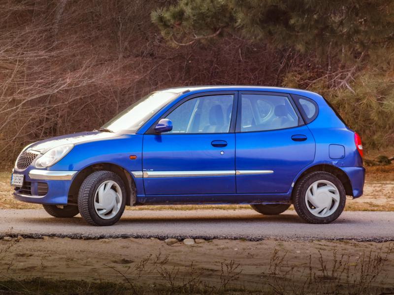 Daihatsu Sirion  - изображение 3