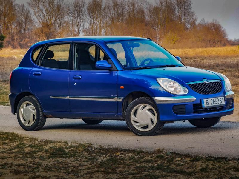 Daihatsu Sirion  - изображение 8