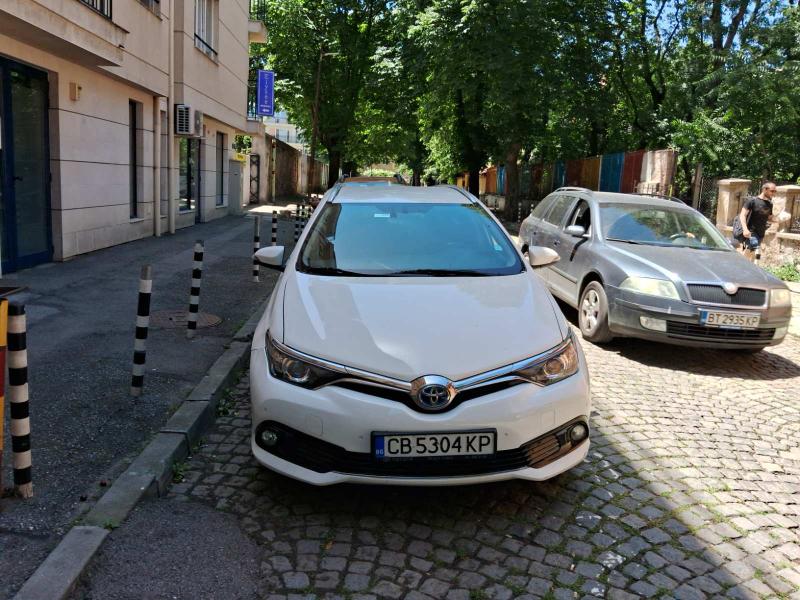 Toyota Auris 1.8 - изображение 9