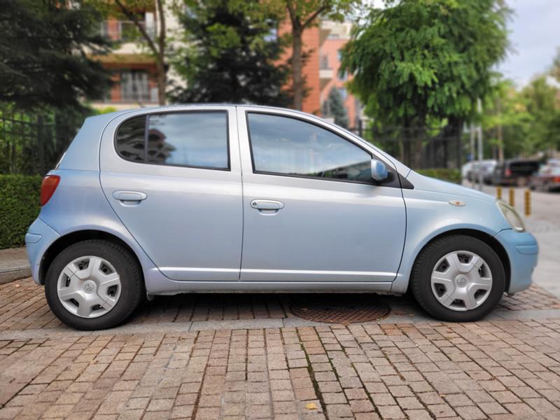 Toyota Yaris 1.0 VVT-I - изображение 7