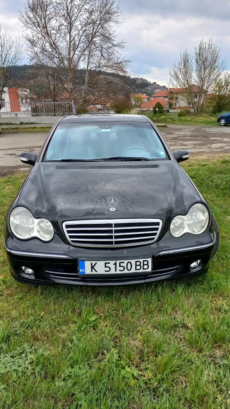 Mercedes-Benz C 220  - изображение 2