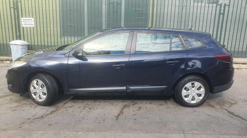 Renault Megane 1.5 dCi - изображение 6