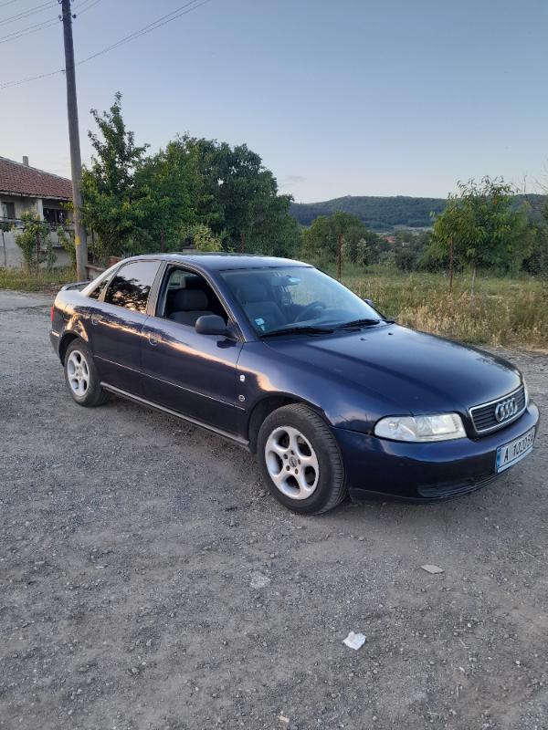 Audi A4 1.6 benzin 101 k - изображение 2