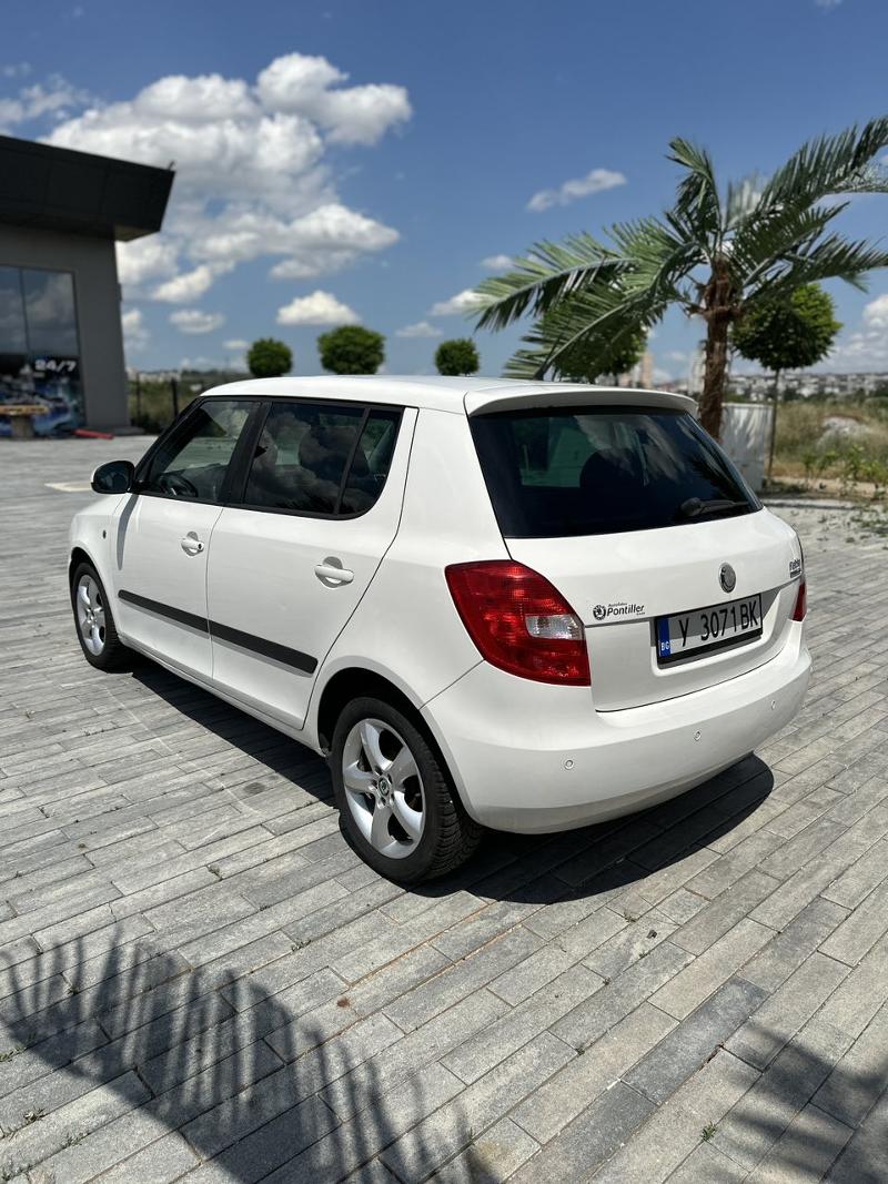 Skoda Fabia 1.2I  - изображение 5