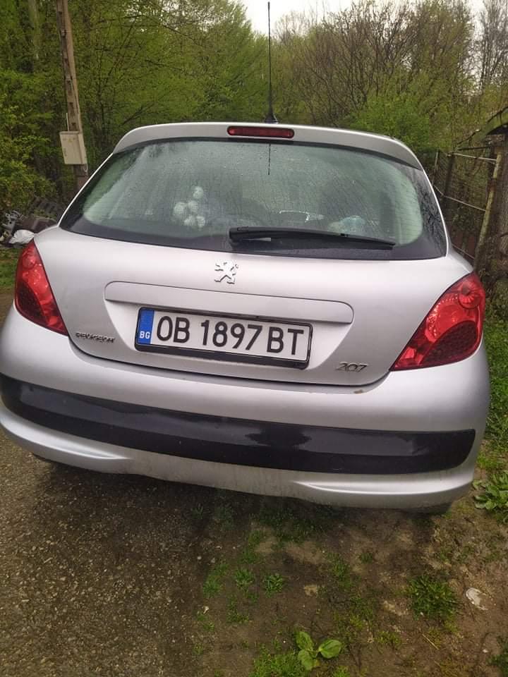 Peugeot 207 1.4 - изображение 2