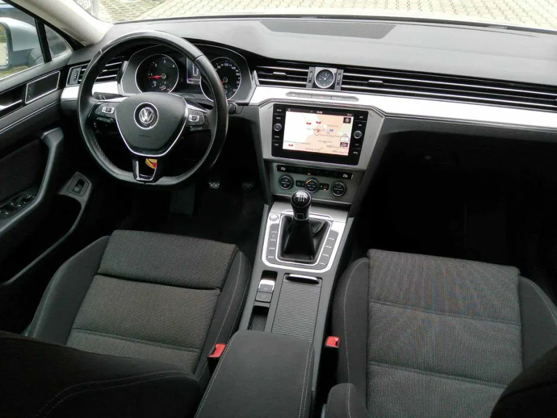 VW Passat 2.0 TDI SCR - изображение 6