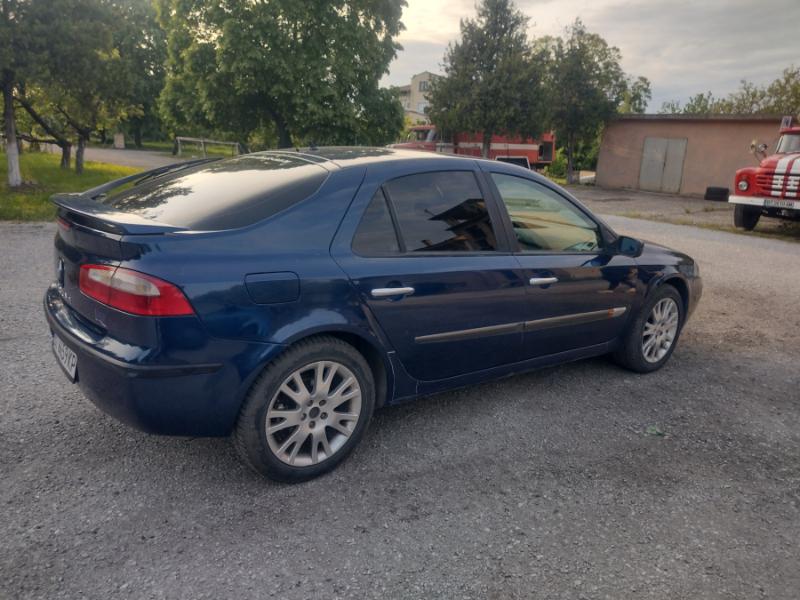 Renault Laguna 2.0 - изображение 4