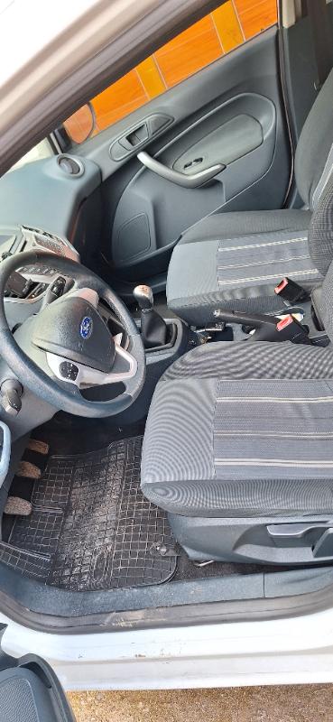 Ford Fiesta 1.4 бензин - изображение 8