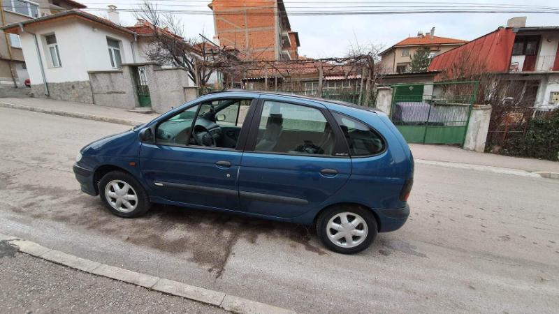 Renault Scenic 2.0  - изображение 7