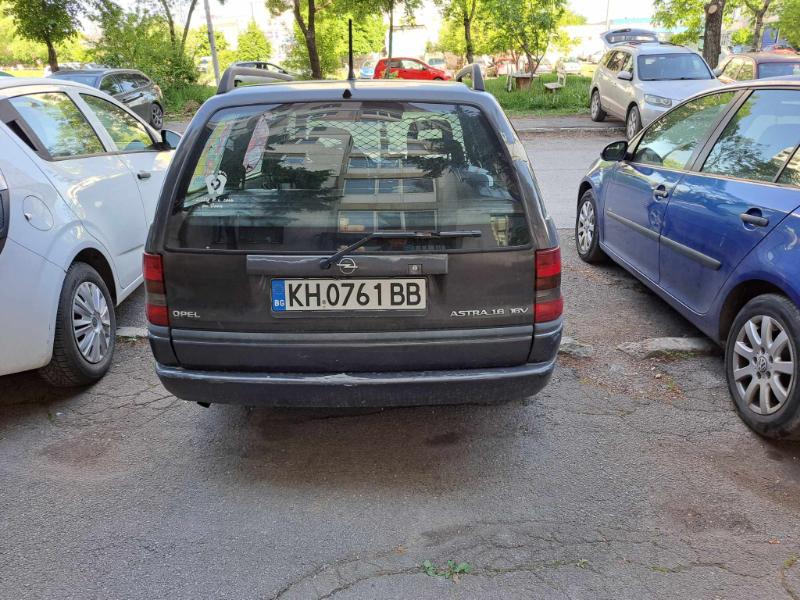 Opel Astra 1.6i - изображение 4