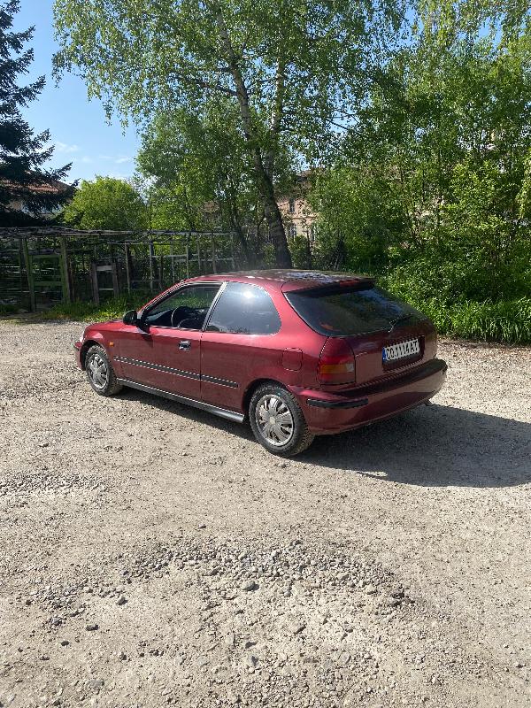 Honda Civic 1.5i  - изображение 5