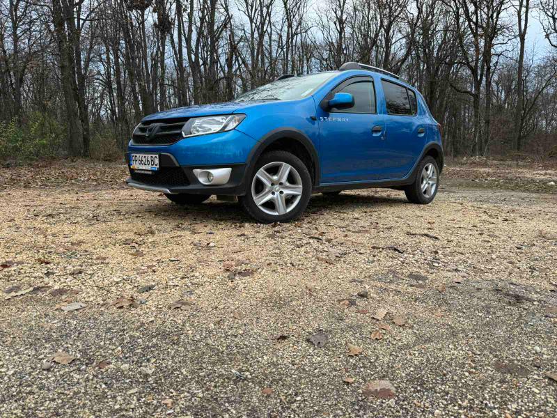 Dacia Sandero 1.5dci - изображение 2