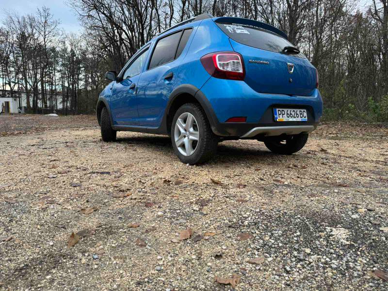 Dacia Sandero 1.5dci - изображение 3