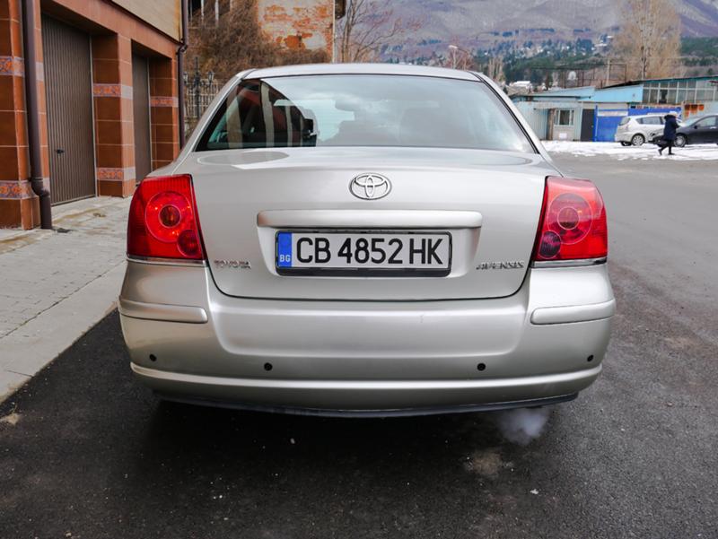 Toyota Avensis 1.8/ГАЗ/Автомат - изображение 4