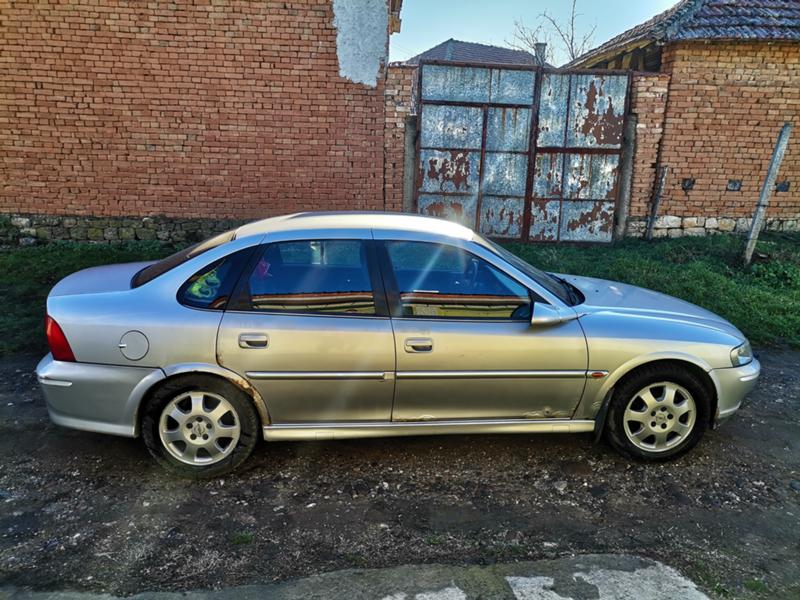 Opel Vectra 2.0 DTI - изображение 7